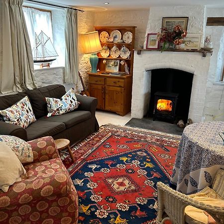 Cosy Boathouse Cottage By The Sea With Log Burner Bucks Mills Экстерьер фото